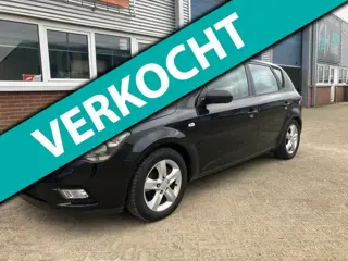 Kia Cee'd 1.4 CVVT Seven