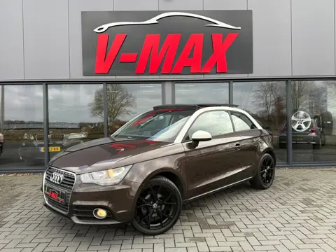 Audi A1 1.2 TFSI Attraction 48 DKM Panorama Navi Stoelvw PDC