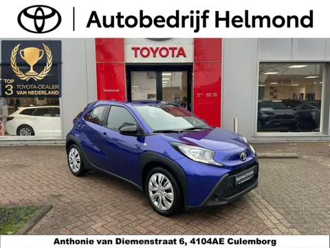 Toyota Aygo X 1.0 VVT-i MT Play Navigatie Apple CarPlay/Android Auto | Achteruitrij camera | Adaptie