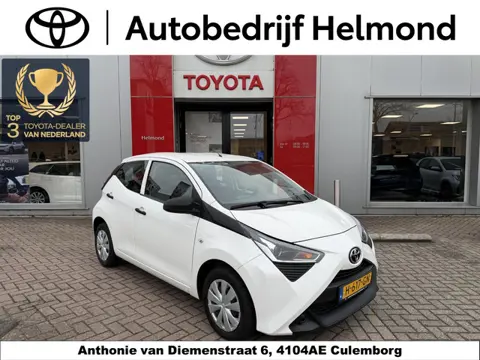 Toyota Aygo 1.0 VVT-i x-fun Eerste eigenaar | lage kilometerstand | Airco