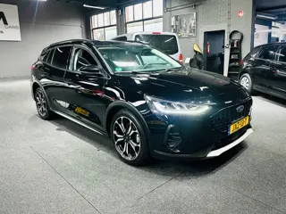 Ford Focus Wagon 1.0 EcoBoost Hybrid Active Style - 155 PK - Automaat - bomvoll!!