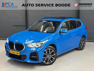 BMW X1 XDrive25e (220pk) PHEV M sport automaat - leer - schuifdak - trekhaak