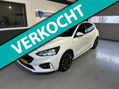 Ford Focus 1.0 EcoBoost Hybrid ST Line X Pano|155PK