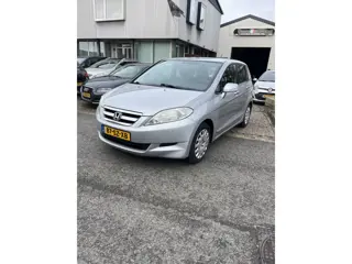 Honda FR-V 2.0i Comfort Clima 6 pers Keurig nette en goed rijdende FR-V met alle optie,s