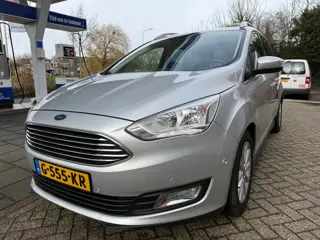 Ford Grand C-Max 1.5 Titanium / Parkeersensoren / Stoelverwarming / Airco / Bluetooth / CruiseContro