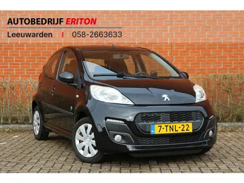 Peugeot 107 1.0 68pk Envy | NL-auto | 5 deuren | Airco | Centr. deurvegr. | Elek. ramen | Radio | St