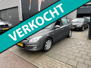 Hyundai I30 CW 1.6 CRDi Dynamic 2e Eigenaar! Trekhaak Airco NAP APK
