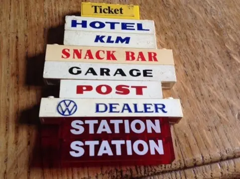 LEGO -VERKEERSBORDEN - NAMEN