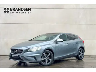 Volvo V40 1.5 T3 Polar+ Sport LED-Pano-H&K-Keyless-Camera