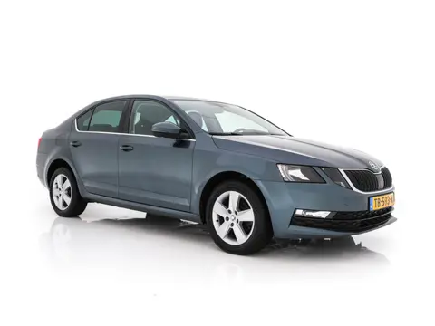 Škoda Octavia 1.6 TDI Greentech Ambition Business *LEATHER-FABRIC | NAVI-FULLMAP | HEATED-COMFORTSEA