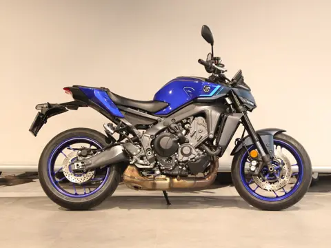 Yamaha MT-09 Y-AMT 35KW (bj 2024)