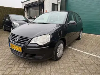Volkswagen Polo 1.4-16V Comfortline/Airco !