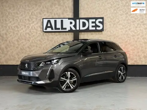Peugeot 3008 1.6 HYbrid4 300 GT | Pano | Focal | Nachtzicht | Trekhaak | Keyless | CarPlay