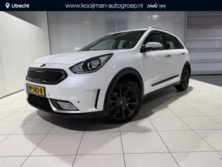 Kia Niro 1.6 GDi Hybrid First Edition  Trekhaak, Leer, Navigatie, Camera.