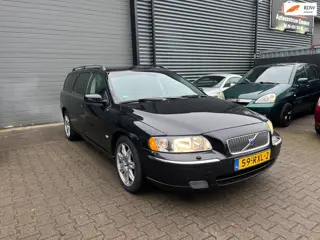 Volvo V70 2.4 D5