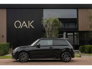 MINI Mini 1.5 Cooper C John Cooper Works M | Panorama | Leder | Head-Up | Camera | 18"LM | Midnight 