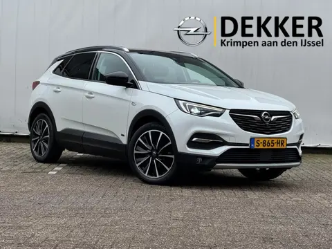 Opel Grandland X 1.6 Turbo 300PK Hybrid4 Ultimate met Navi/360-Camera, Winterpakket, 19inch, AGR