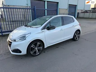 Peugeot 208 1.2 GT-line *151.748 KM*CLIMA*LEER*NAVI*PANO