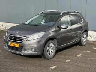 Peugeot 2008 1.2 PureTech Allure | Automaat | NAP | 1e eigenaar | Panoramadak | Navigatie | PDC V+A
