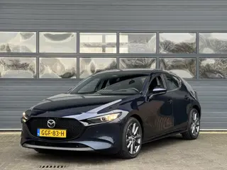 MAZDA 3 2.0 E-SKYACTIV-X M HYBRID 186 HOMURA I P-CAMERA I ADAPTIVE CRUISE CONTROL I NAVIGATIE I CLIM