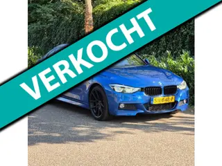 BMW 3-serie 320i Edition M Sport Shadow Executive Pano CarPlay NAP 19inch NL Cam Blauw