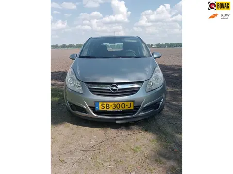 Opel Corsa 1.2-16V Essentia