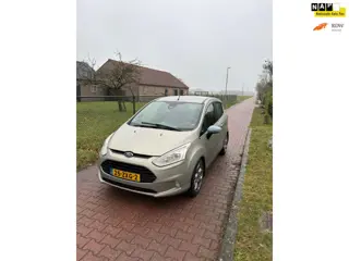 Ford B-Max 1.0 EcoBoost Titanium