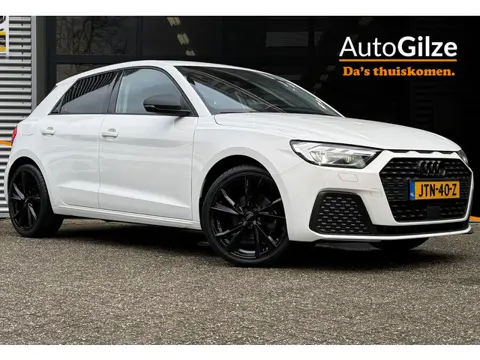 Audi A1 Sportback 30 TFSI Pro Line LED l AppleCarplay l 18 Inch l Black Style l Stoelverarming