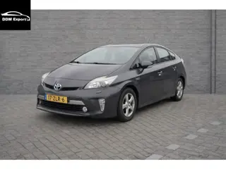 Toyota Prius 1.8 Plug-in Dynamic Business (bj 2013)