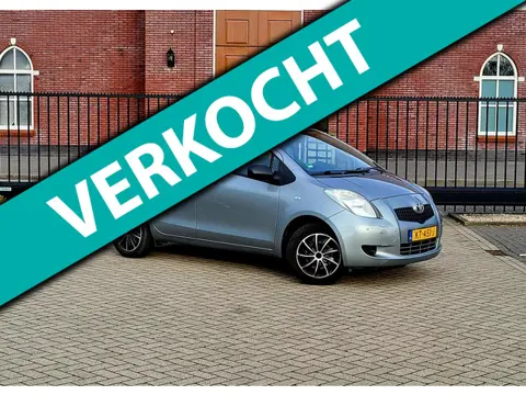 Toyota Yaris 1.3 VVTi Sol MMT / Automaat / Airco / 5 drs / Trekhaak / Pdc / Nieuwe Apk