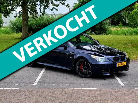 BMW 5-serie 530i Executive M-Pakket / Automaat / NAvi / Carplay / Camera / Nieuwe Apk