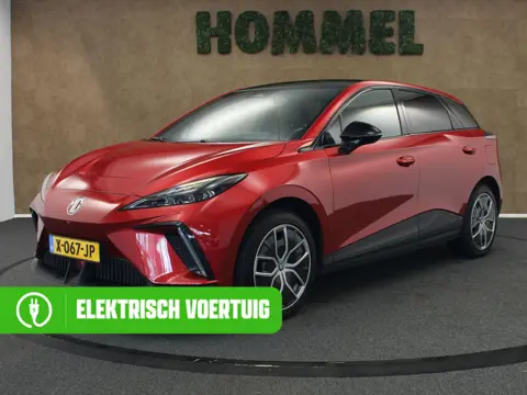 MG MG4 Electric Trophy Extended Range 77 kWh SOH 97,3 % !!!- ORIGINEEL NEDERLANDSE AUTO - AFKOMSTIG 