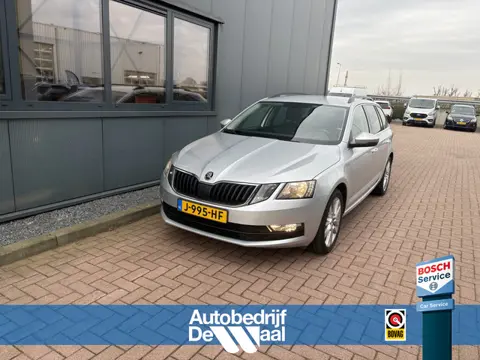 Škoda Octavia Combi 1.0 TSi 115pk Business Edition LEDER/NAVI/CARPLAY/CRUISE/PDC/WINTERPACK