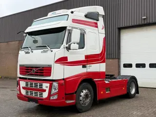 Volvo FH 460 / Euro5 EEV / Full spoiler / 2 x Tank / Parking airco / Alcoa HT1275