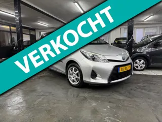 Toyota Yaris 1.5 Full Hybrid Aspiration Automaat