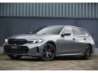 BMW 3 Serie Touring Facelift 320e 204PK xDrive M-Sport Shadow/Widescreen/Harman-Kardon//Keyless/Lede