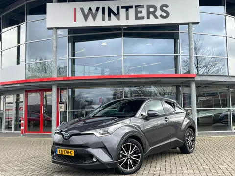 Toyota C-HR 1.8 Hybrid Executive | Leder | JBL | Camera | Trekhaak | Stoel+Stuurwiel verwarming | Cl