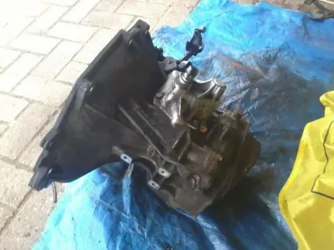 Versnellingsbakken voor Opel Corsa B