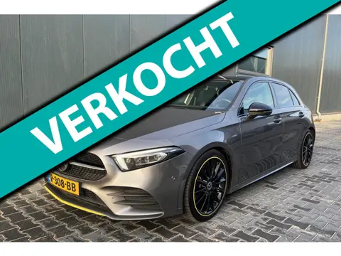 Mercedes-Benz A 250 Edition 1 AMG PANO BURMESTER 360 CAMERA