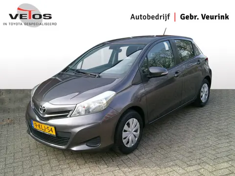 Toyota Yaris 1.0 VVT-i Aspiration Trekhaak Navi (bj 2013)