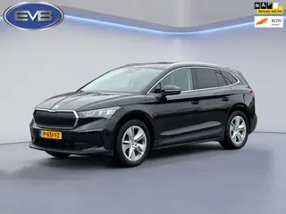 Skoda Enyaq iV 80, achteruitrijcamera, stoel-stuurverwarming, trekhaak,1/2 lederen sportinterieur, 1