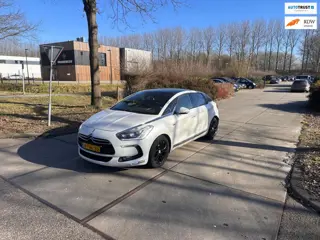 Citroen DS5 2.0 Hybrid4 Business Optimum Navi.Clima.Pano.Camera