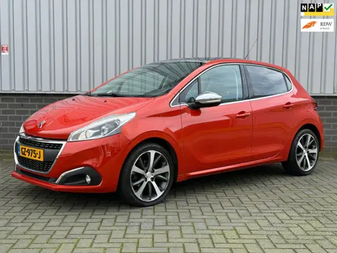 Peugeot 208 1.2 PureTech Première |Navi|Pano||Camera|CruiseCtrl|