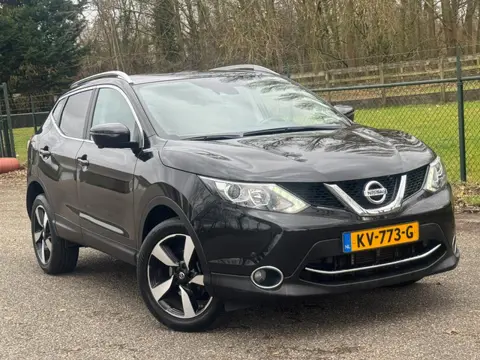 Nissan Qashqai 1.2 N-Connecta /Automaat/Pano/Navi/Camera