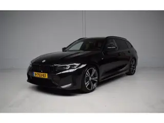 BMW 3-serie Touring 318i M-Sport Aut Facelift ORG.NED / M-ZETELS / SFEERVERLICHTING / CARPLAY / 19IN