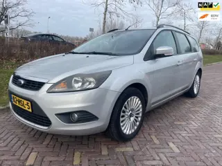 Ford Focus Wagon 1.6 Titanium-Airco-Navigatie