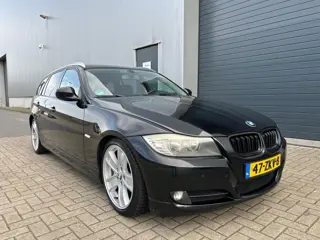 BMW 3-serie Touring 320d Business Line AIRCO