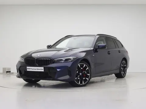 BMW 3 Serie Touring 330e M-Sport Pro | Trekhaak | Panorama | 19"