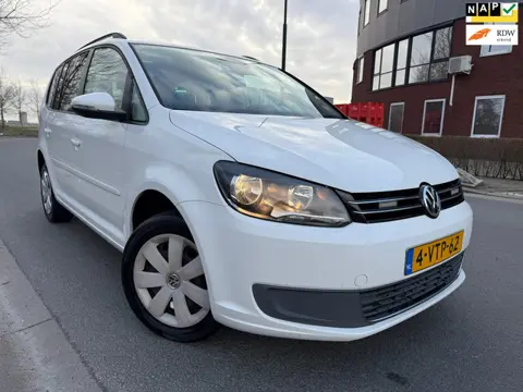 Volkswagen Touran 1.6 TDI Comfortline BlueMotion bj 2012 Grijskenteken AIRCO/NAVI/NETTE AUTO !!!