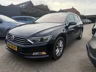 Volkswagen Passat Variant 2.0 TDI Highline (bj 2015)